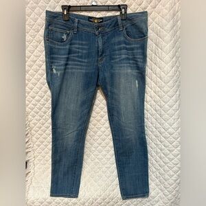 Lucky brand jeans size 14 W Weekend style